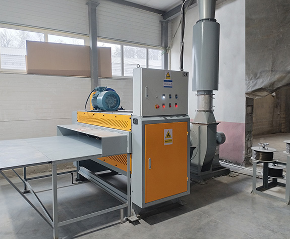 Sistem complet automat de îndepărtare a deșeurilor și sistem de colectare a prafului de înaltă eficiență pentru fabricile de carton din Rusia