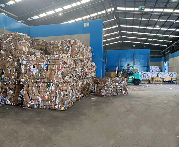 Soluții de ambalare personalizate pentru liderul grupului de reciclare din Australia