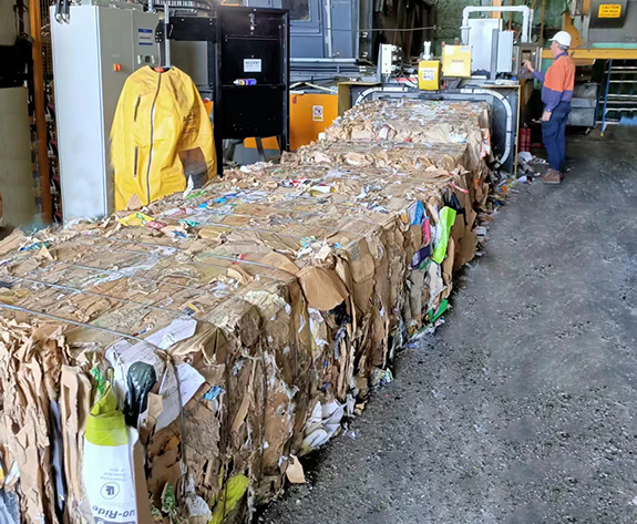 Soluție de balotare multifuncțională și de înaltă eficiență pentru Centrul de Reciclare lider din Australia