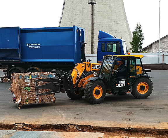 Soluție de balotat multifuncțional pentru Centrul de Reciclare din Belarus
