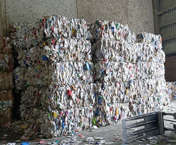 Soluție de balotare multifuncțională și de înaltă eficiență pentru Centrul de Reciclare lider din Australia